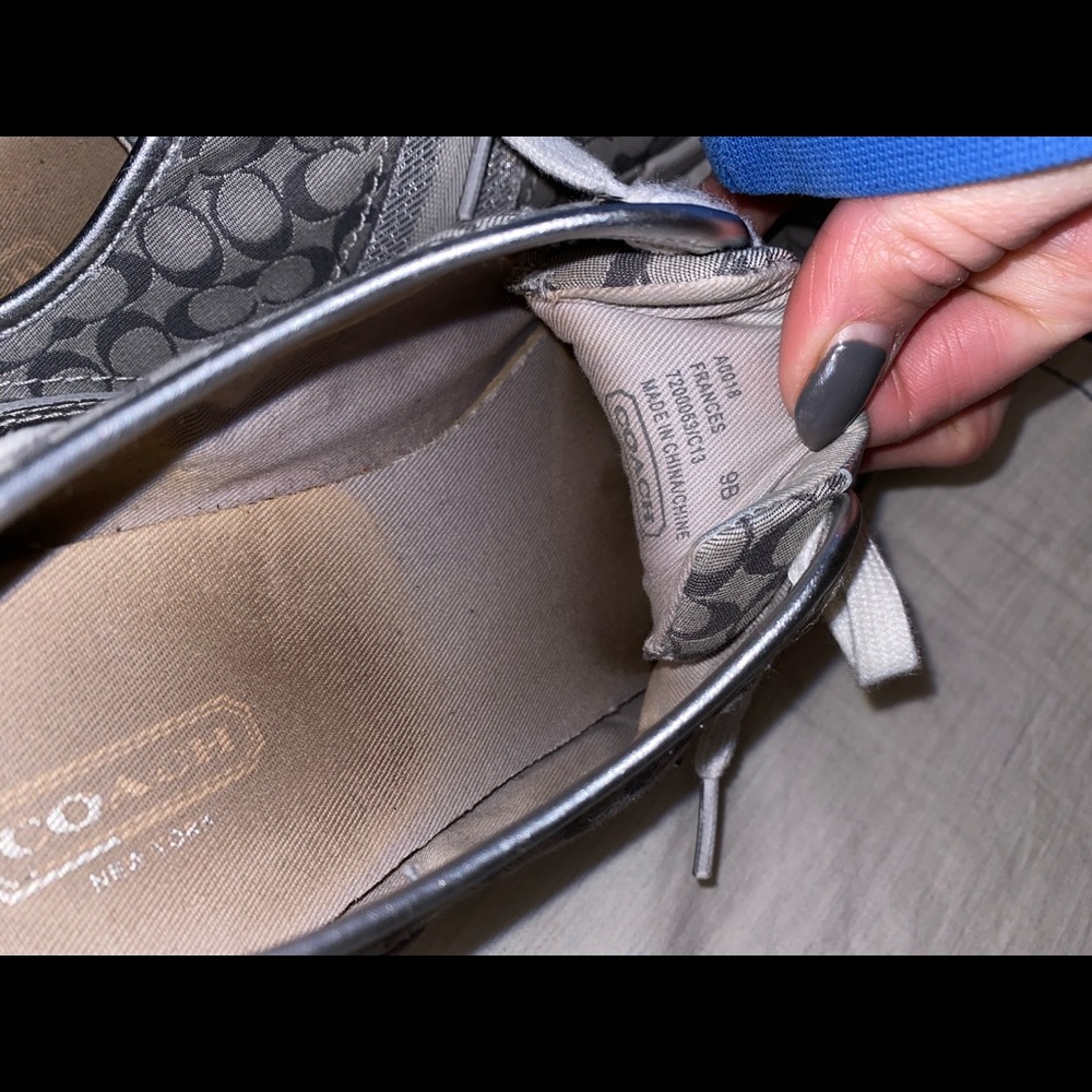 Coach shoes - Picture 3 of 3